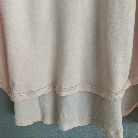 EUC FREE PEOPLE Pale Pink Sheer Mesh Tulle Sleeve Oversized Still Got It Tee - Picture 6 of 9